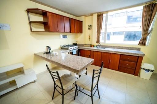 Tourist House Suites 2 Отавало Екстер'єр фото